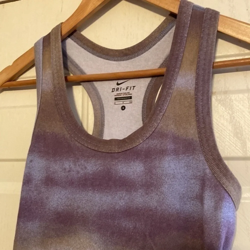 Nike‎ dry fit racer back tank